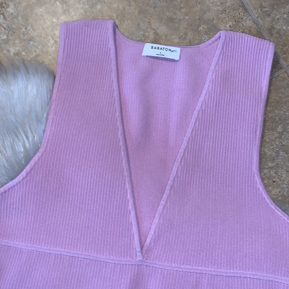 Aritzia Babaton Deep V Sculpt Knit Dress A25018 - Picture 2 of 9